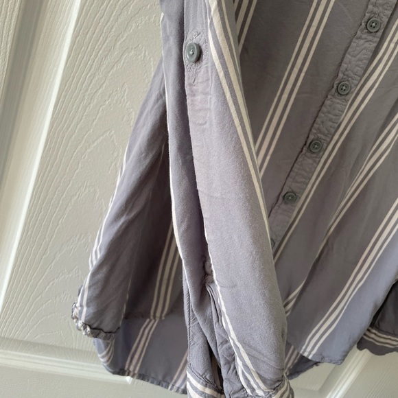 Soft Casual Striped Blouse - Picture 4 of 5